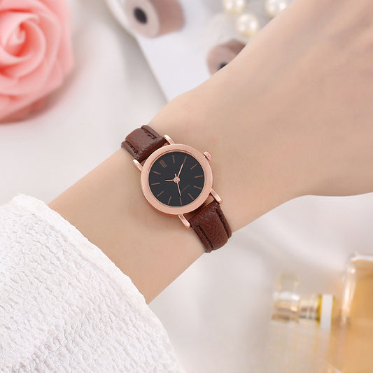Women's Simple Casual Retro Artistic Quartz Watch